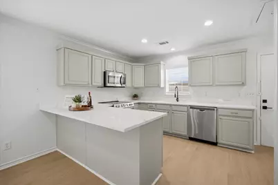 709 Sherman Street, Rockwall, TX 75087 - Photo 2