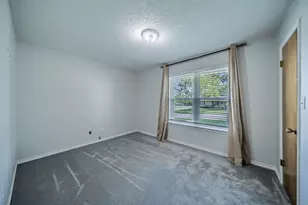 1300 Austin St, Bowie, TX 76230 - Photo 14