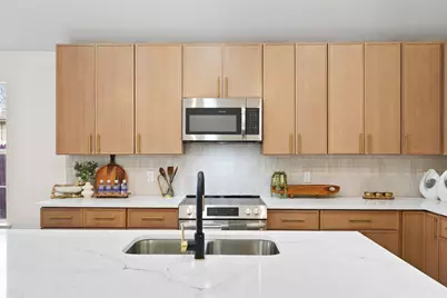 1110 Wake Forest Drive, Lewisville, TX 75077 - Photo 8