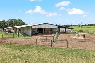 2701 Hulen St, Burleson, TX 76028 - Photo 6