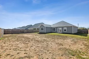 820 Brookside, Springtown, TX 76082 - Photo 24