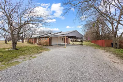 1489 Beasley Boulevard, Whitewright, TX 75491 - Photo 4