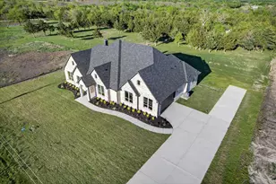 325 Soto Dr, Celeste, TX 75423 - Photo 36