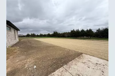 325 Soto Drive, Celeste, TX 75423 - Photo 2