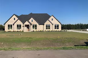 325 Soto Dr, Celeste, TX 75423 - Photo 1