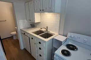900 N Austin St, Denton, TX 76201 - Photo 8