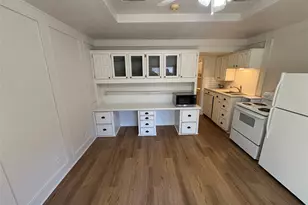 900 N Austin St, Denton, TX 76201 - Photo 6