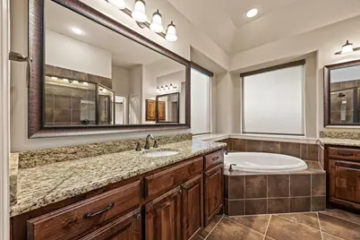 6913 Bobwhite Drive, North Richland Hills, TX 76182 - Photo 16