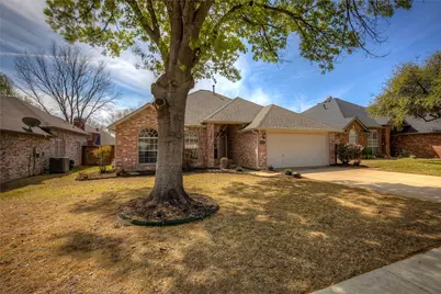 909 Mallard Way, Flower Mound, TX 75028 - Photo 1