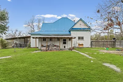 217 N 5th Street, Lott, TX 76656 - Photo 36