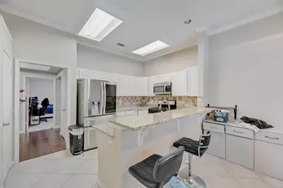 1670 Crosshaven Drive, Lewisville, TX 75077 - Photo 8