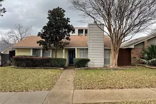 2727 Duval Dr, Dallas, TX 75211 - Photo 2