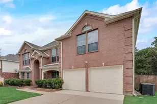 202 Forestridge Dr, Mansfield, TX 76063 - Photo 6