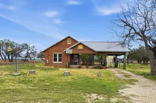 910 Co Rd 421, Evant, TX 76525 - Photo 2