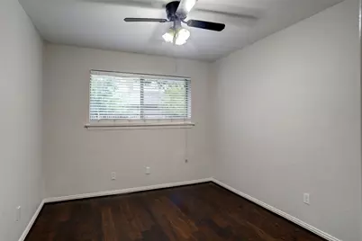 9424 Hunters Creek Drive, Dallas, TX 75243 - Photo 26