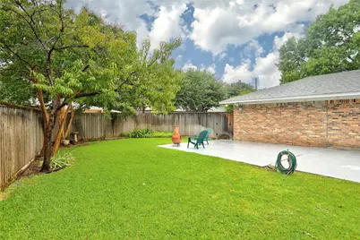 9424 Hunters Creek Drive, Dallas, TX 75243 - Photo 4