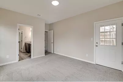 1005 E Tucker Street, Fort Worth, TX 76104 - Photo 24