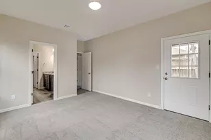 1005 E Tucker St, Fort Worth, TX 76104 - Photo 24