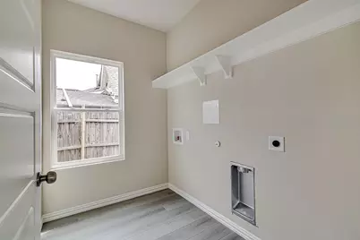 1005 E Tucker Street, Fort Worth, TX 76104 - Photo 16