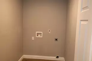 1702 Clark St, Commerce, TX 75428 - Photo 4