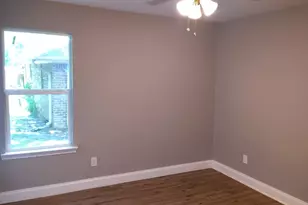 1702 Clark St, Commerce, TX 75428 - Photo 6