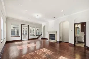 1020 Pavillion St, Dallas, TX 75204 - Photo 14