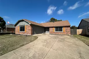 4125 Silverberry Ave, Fort Worth, TX 76137 - Photo 2