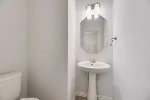 2559 Sarah Ln, Lewisville, TX 75056 - Photo 18