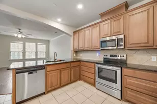 2559 Sarah Ln, Lewisville, TX 75056 - Photo 8