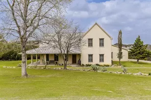 433 Stone Mountain Ct, Cresson, TX 76035 - Photo 2