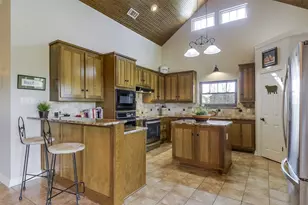 433 Stone Mountain Ct, Cresson, TX 76035 - Photo 10