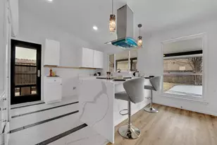 1110 Coronet St, Irving, TX 75062 - Photo 12