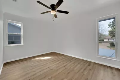 1110 Coronet Street, Irving, TX 75062 - Photo 20