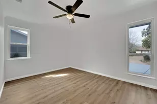 1110 Coronet St, Irving, TX 75062 - Photo 20