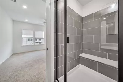 9916 Hennings Street, Irving, TX 75063 - Photo 24