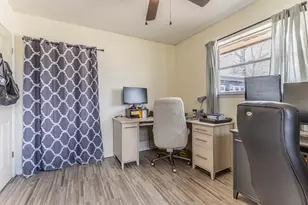 314 S Rita St, Lacy Lakeview, TX 76705 - Photo 16