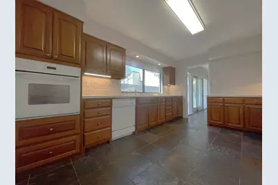 9609 Orchard Hill, Dallas, TX 75243 - Photo 14