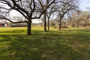 2801 County Rd 911, Joshua, TX 76058 - Photo 2