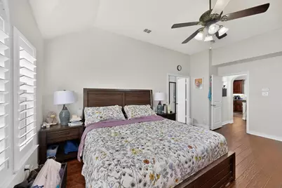 8715 Lindenwood Lane, Irving, TX 75063 - Photo 24