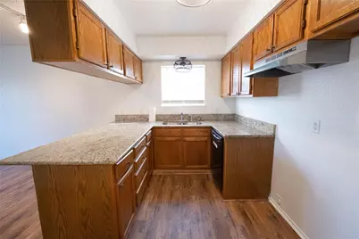 1912 Dorothy Lane #1914, Fort Worth, TX 76107 - Photo 4