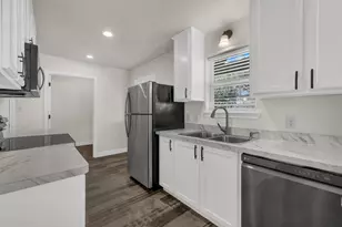 1830 Hitching Post Rd, Granbury, TX 76049 - Photo 14