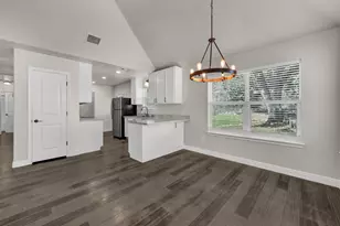 1830 Hitching Post Rd, Granbury, TX 76049 - Photo 10