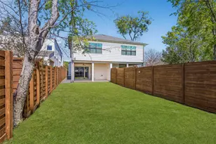 2319 N Prairie Ave, Dallas, TX 75204 - Photo 6