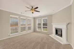 3155 Serpis, Grand Prairie, TX 75054 - Photo 10