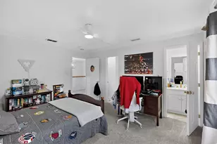 7639 Lovers Ln, Dallas, TX 75225 - Photo 22