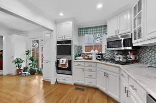 7639 Lovers Ln, Dallas, TX 75225 - Photo 14