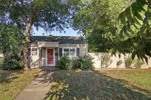 730 Indiana St, Graham, TX 76450 - Photo 1