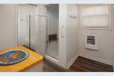 730 Indiana Street, Graham, TX 76450 - Photo 18