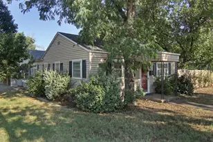 730 Indiana St, Graham, TX 76450 - Photo 2