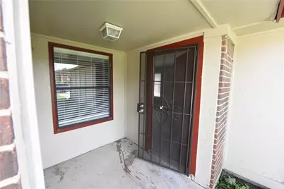 8910-8912 Greenmound Avenue, Dallas, TX 75227 - Photo 2